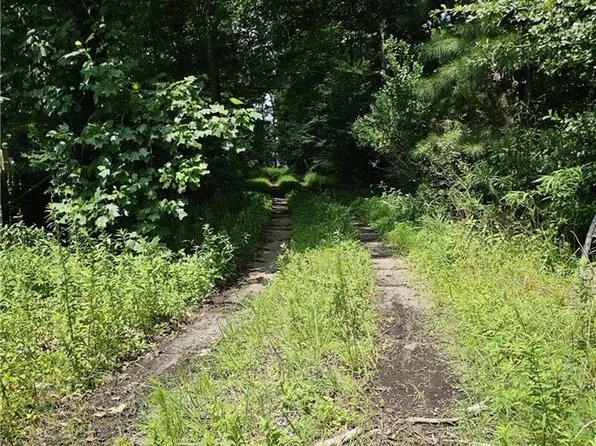 1700 Mayberry Dr, Virginia Beach, VA 23456