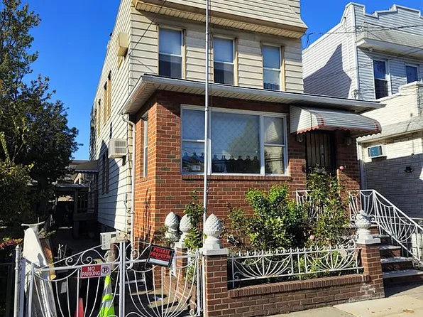 53-74 72nd Pl #2, Maspeth, NY 11378