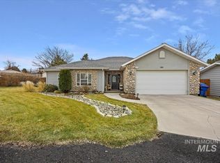 118 Mulberry Ln, Hagerman, ID 83332