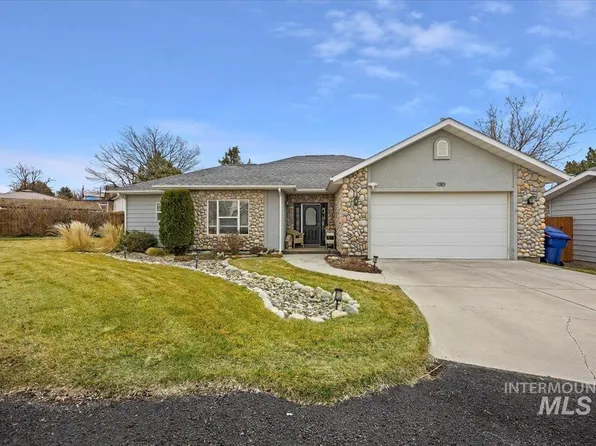 118 Mulberry Ln, Hagerman, ID 83332