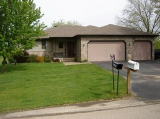 W13140 Cecile Cir, Lodi, WI 53555