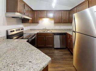 N86W14248 Fond Du Lac Ave APT 14248, Menomonee Falls, WI 53051