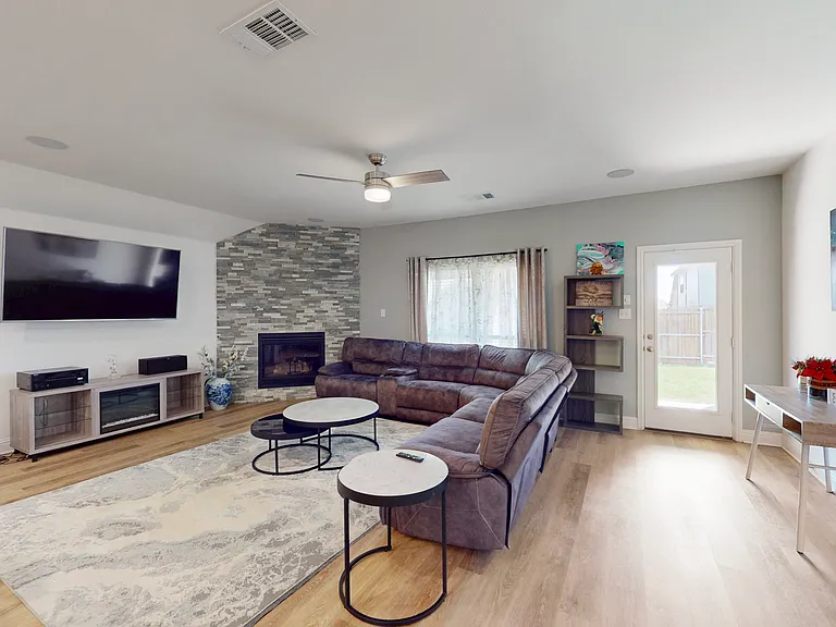6112 Whale Rock Ct — Photo 6