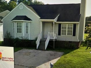 5045 Valley Stream Dr, Raleigh, NC 27616
