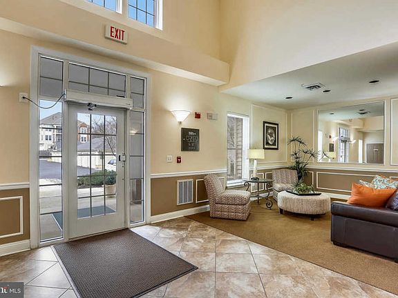 2nd image of 101 Watkins Pond Blvd #4-201