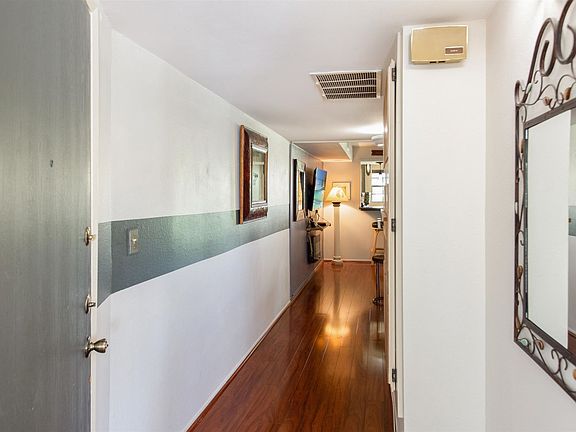 4th image of 5300 E Waverly Dr APT F4