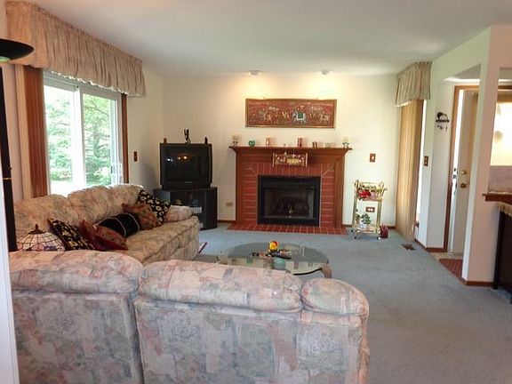 2nd image of 2110 Southwind Cir