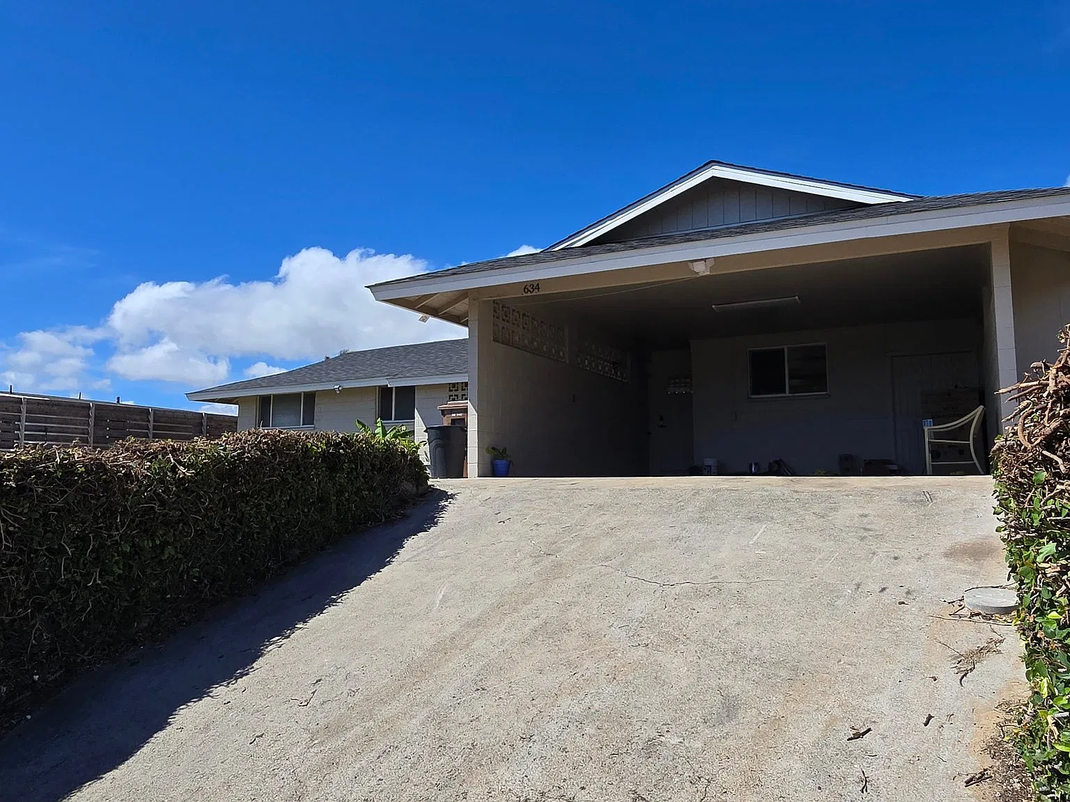 Fully Remodeled Spacious 4BR/2.5BA Single Family Room — Photo 2