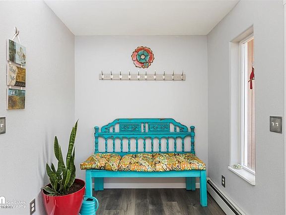 4th image of 8016 S Lahti Cir