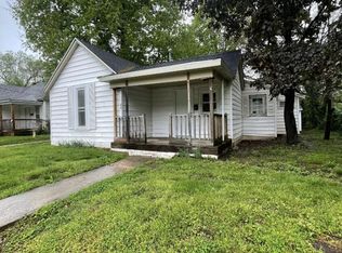 911 S Missouri Ave, Springfield, MO 65806
