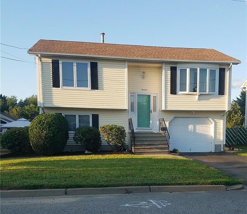 1st image of 19 Urbana St