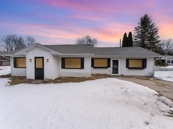4891 Flajole Rd, Midland, MI 48642