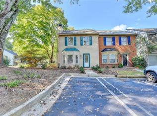 122 Teal Ct, Roswell, GA 30076