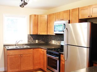 20 Luck St, Burlington, VT 05401