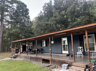 381 Briar Creek Dr, Elizabethtown, NC 28337