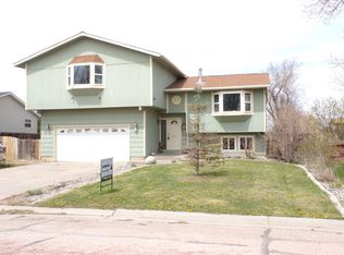 5411 Gunpowder St, Gillette, WY 82718