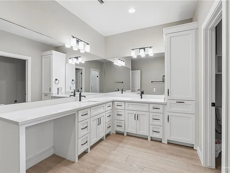 2813 Kilgore Ave — Photo 16