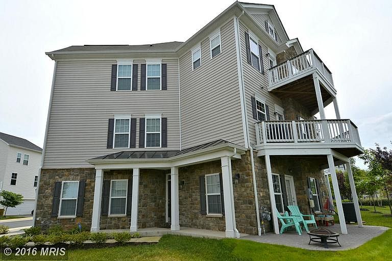 1st image of 42430 Great Heron Sq