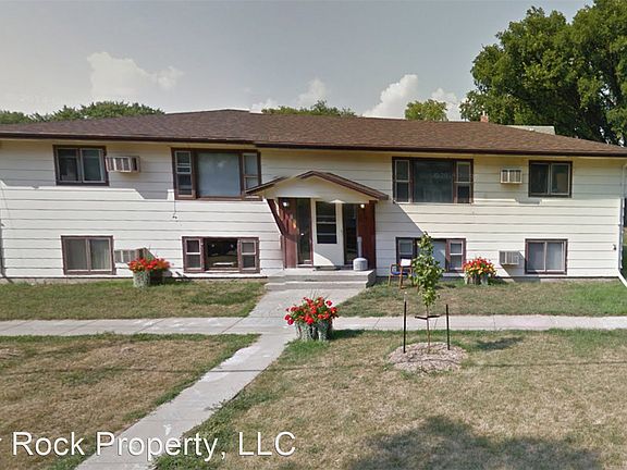 2nd image of 201 9th Ave N #10618663