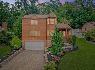 2825 Tischler Rd, Bethel Park, PA 15102