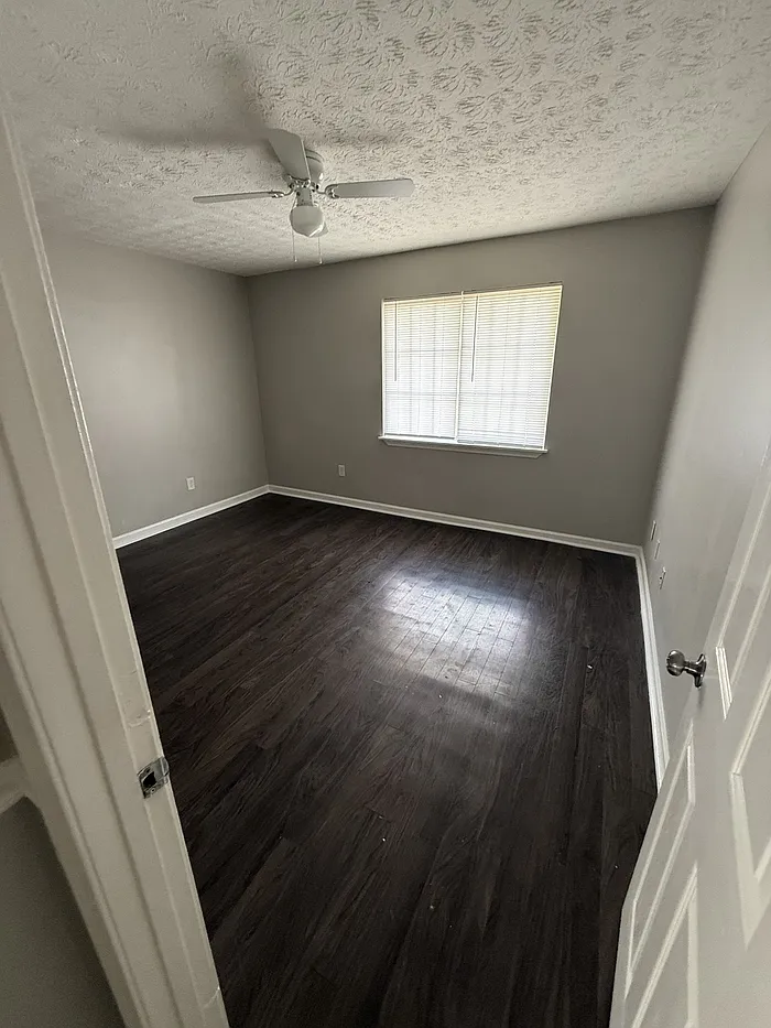 2 bed, 1.0 bath, $1,800 — Photo 1