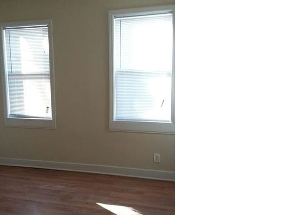 2nd image of 1317 E Biddle St