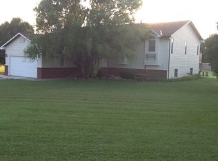 14617 151st Rd, Winfield, KS 67156