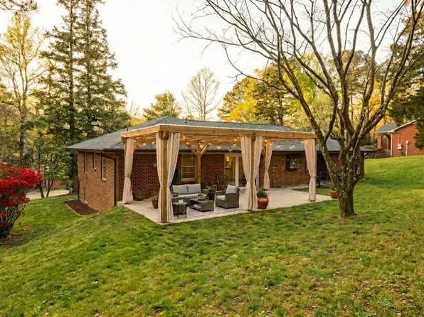 1143 Rogeretta Dr, Atlanta, GA 30329