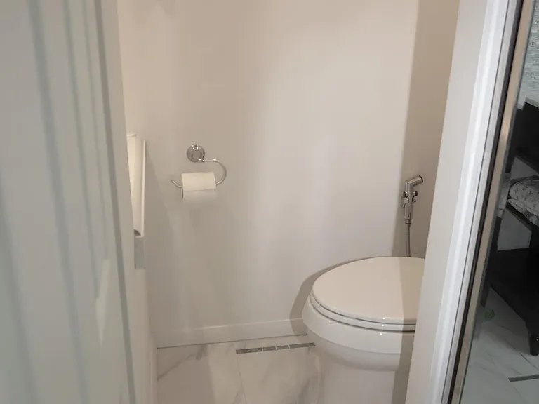 8406 Woodford Ct — Photo 26