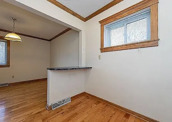 2784 Euclid — Photo 6