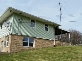 460 Vaneal Rd, Washington, PA 15301