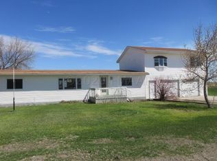 549 S Highway 75, Halstad, MN 56548