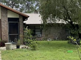 591 Darien Ave SW, Palm Bay, FL 32908