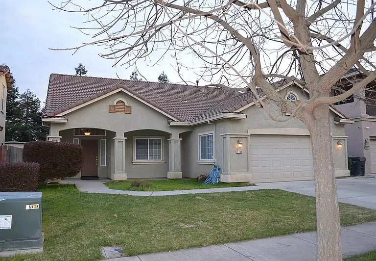 2860 Blue Oak Ct — Photo 3