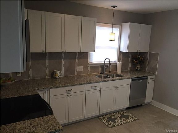 4th image of 3213 Logandale Ave