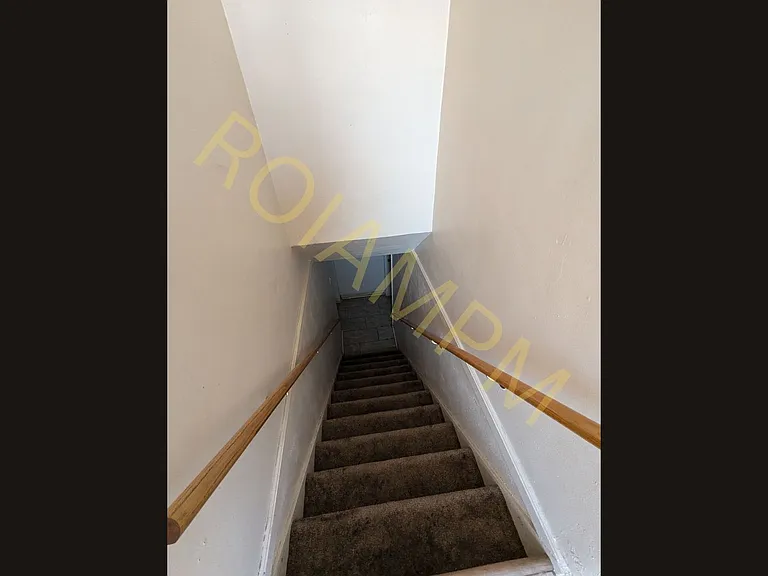 217 Oregon St — Photo 6