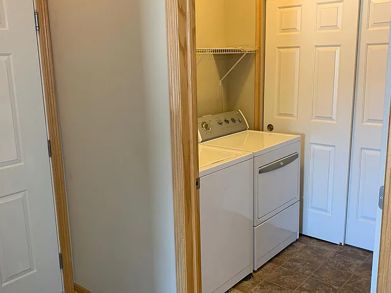 1805 SW White Birch Cir #3 — Photo 5