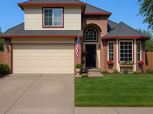 2973 NE Aurora Dr