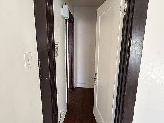 5th image of 4122 E 7th St #4122