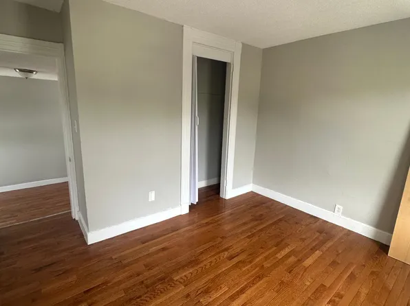 24 Auburn St #1, New Haven, CT 06519