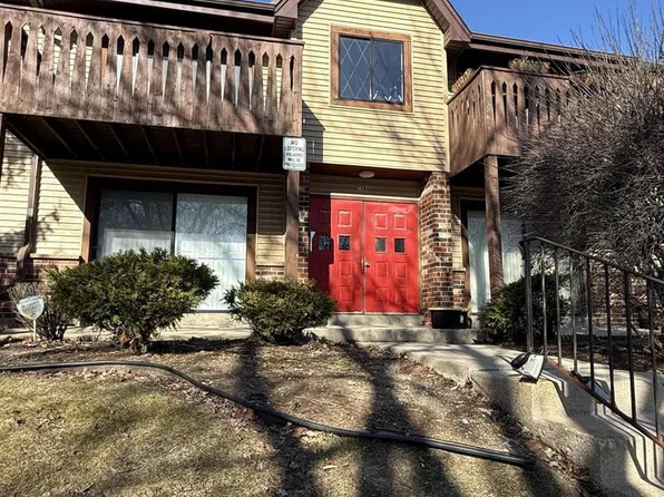 7721 North 60th STREET #104D, Milwaukee, WI 53223