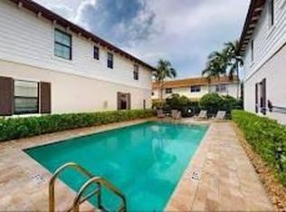 2727 NE 14th St, Pompano Beach, FL 33062