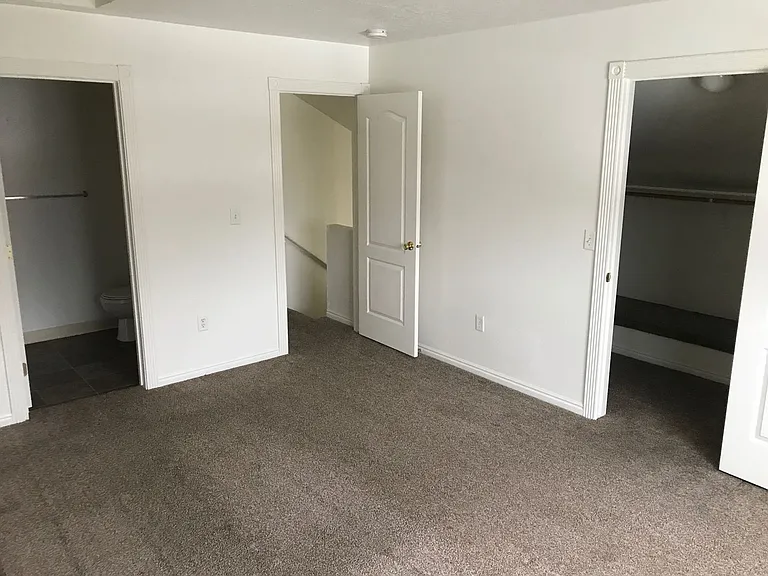 1950 Lexis Ln — Photo 15
