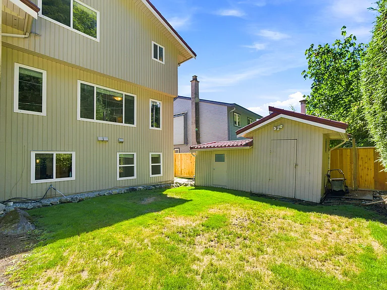 5553 Nancy Greene Way — Photo 20