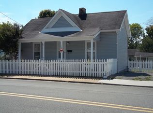 108 W Washington Ave, Clinton, TN 37716