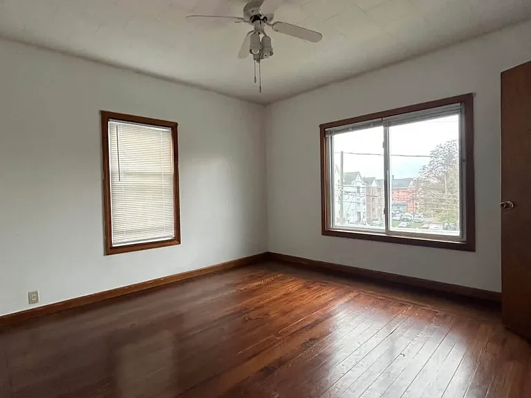 15 Wakefield Ct #2 — Photo 5