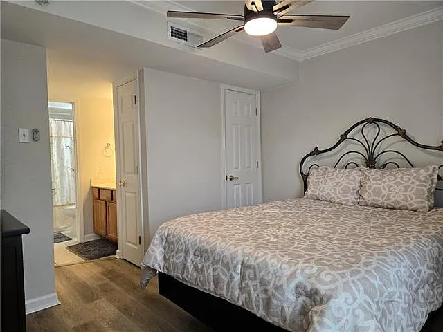 2511 Metairie Lawn Dr #215 — Photo 9