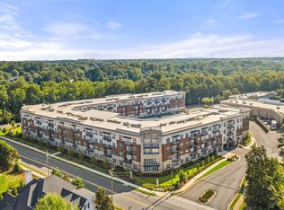 Hawthorne at Friendly, Greensboro, NC 27410