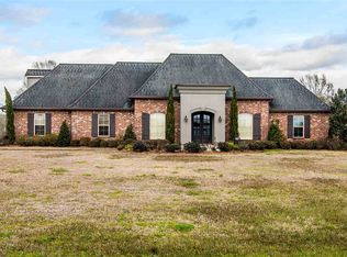 297 Myrtle Grove Dr, Houma, LA 70360