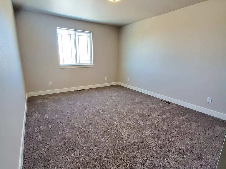 1721 Westward Cir #3 — Photo 9